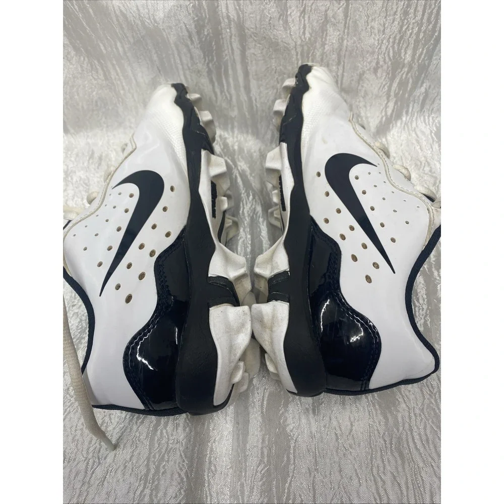 Nike Diamond  Size 4.5Y Baseball‎ Cleats White/Black DJ6525-101
